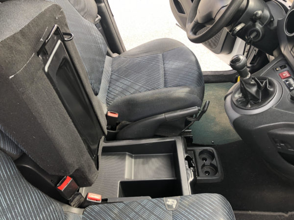 Peugeot Partner 1.6 hdi 90cv – Image 16