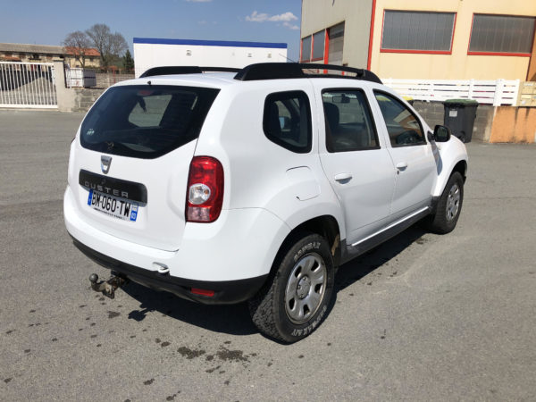 Dacia Duster 1.5 dci 110cv 4wd – Image 3