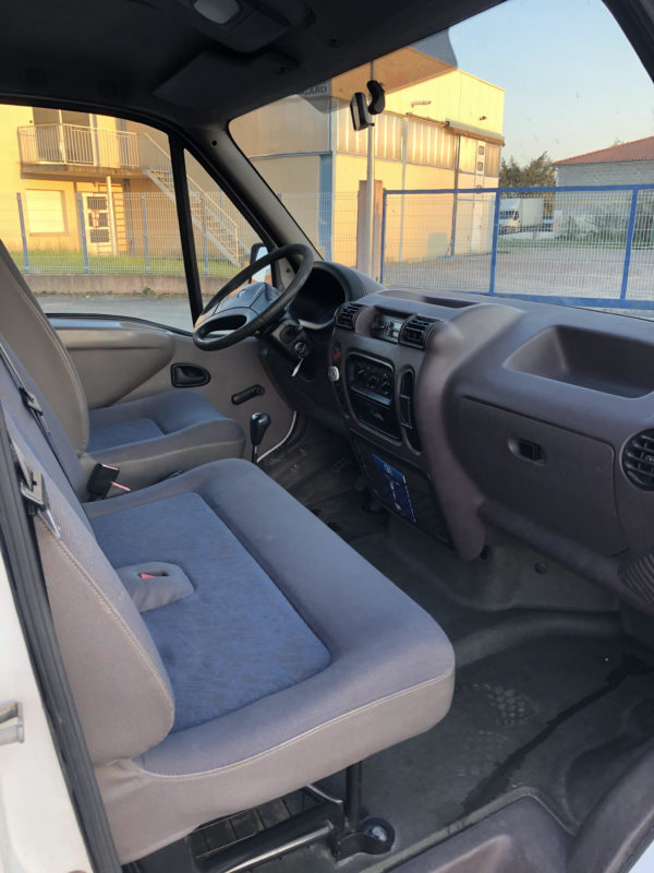 Renault Master L2H2 2.2 dci 90cv – Image 8
