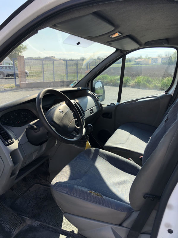 Renault Trafic L1H1 dci 100 pack clim – Image 10