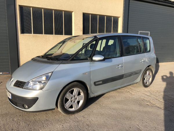 Renault Espace IV 2.2 dci – Image 2