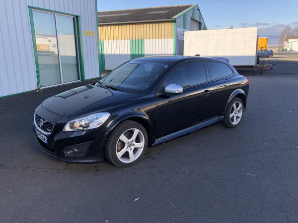 Volvo C30 D3 R-DESIGN 150CV – Image 2