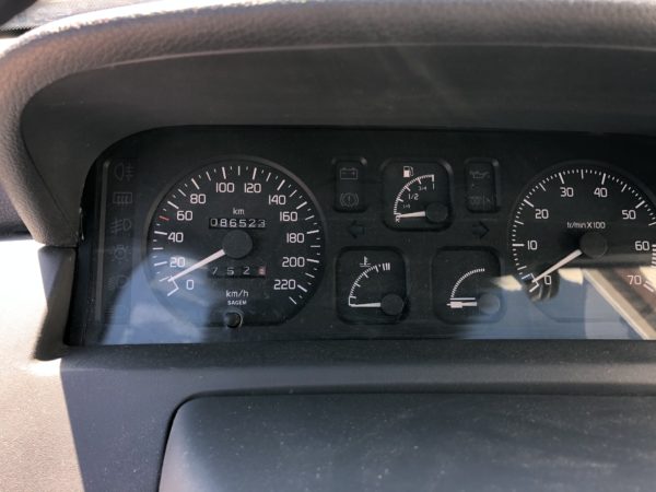 Renault Clio 1.4 i boite automatique – Image 4