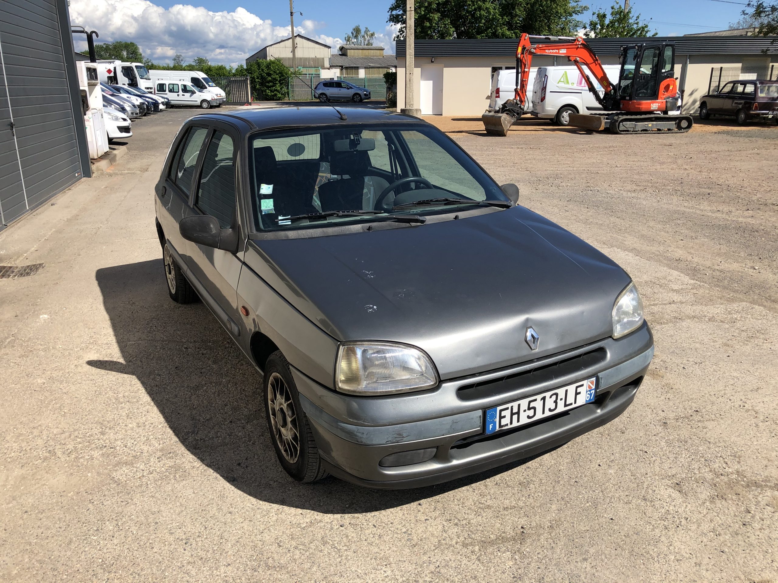 Renault Clio 1.4 i boite automatique MP Négoce