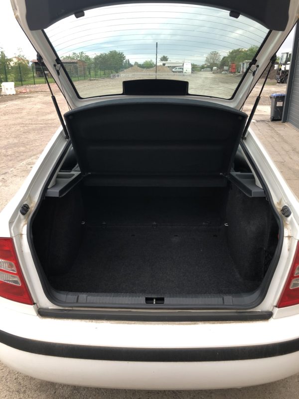 Skoda Octavia 1.9 TDI 100cv – Image 11