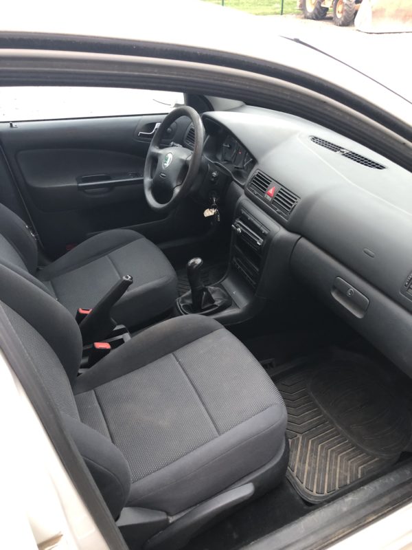 Skoda Octavia 1.9 TDI 100cv – Image 13