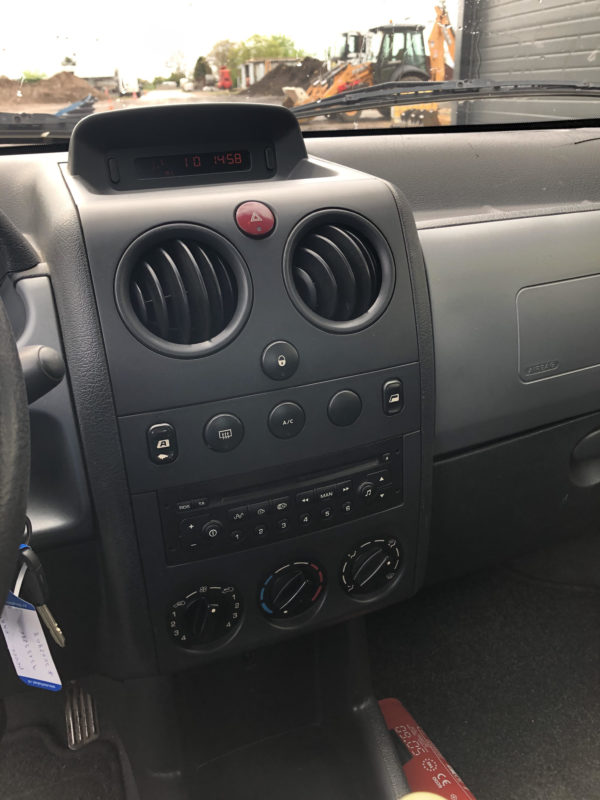 Peugeot Partner 1.9D Presence – Image 7