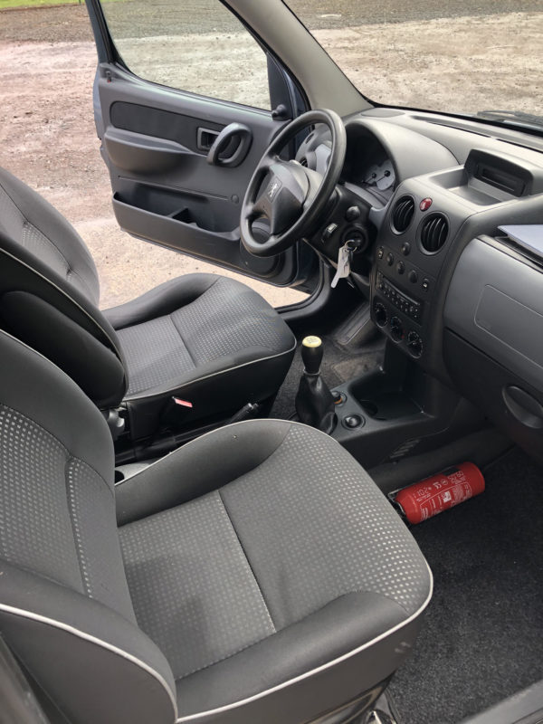 Peugeot Partner 1.9D Presence – Image 10