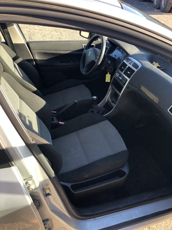 Peugeot 307 2.0 Hdi 90cv – Image 9