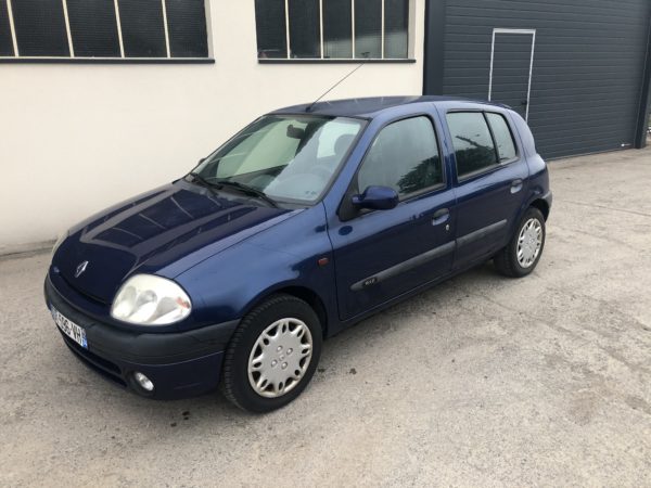 Renault Clio II 1.4i Travel – Image 2