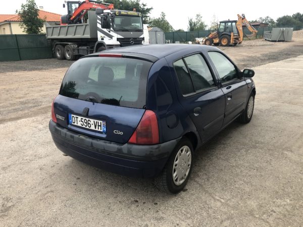 Renault Clio II 1.4i Travel – Image 5