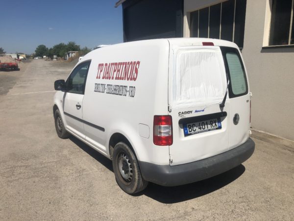 Volkswagen Caddy III 1.9 TDI – Image 5