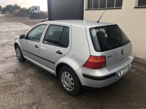 Volkswagen Golf IV 1.4i – Image 5