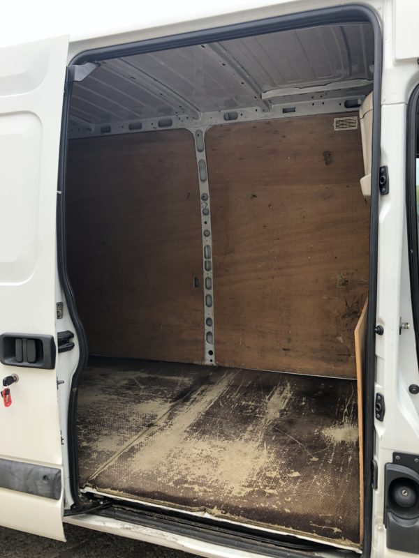 Renault Master II L2H2 2.5 Dci 120cv – Image 7