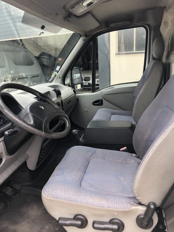 Renault Master II L2H2 2.5 Dci 120cv – Image 9