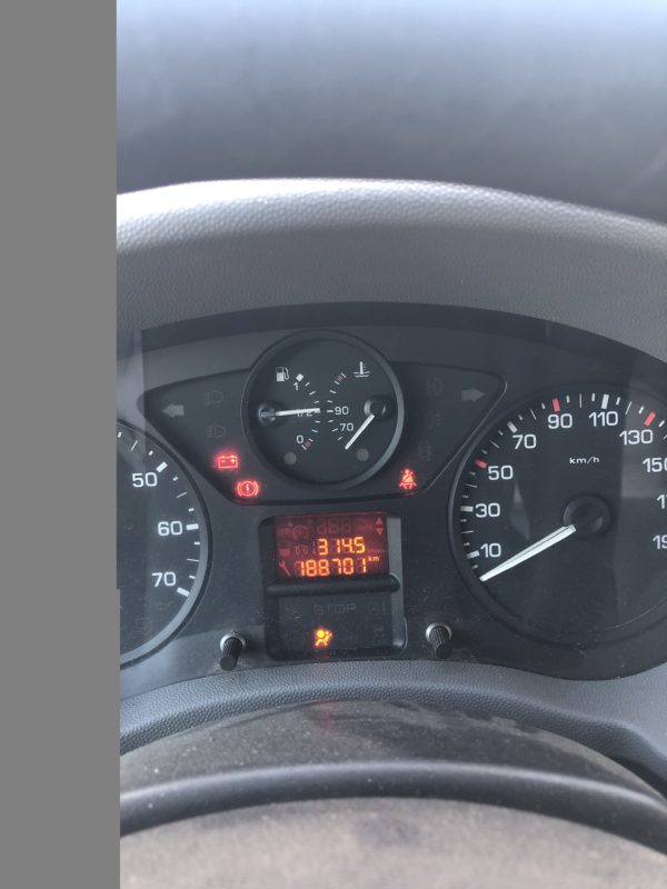 Peugeot Expert L1H1 2.0HDI 136cv – Image 11