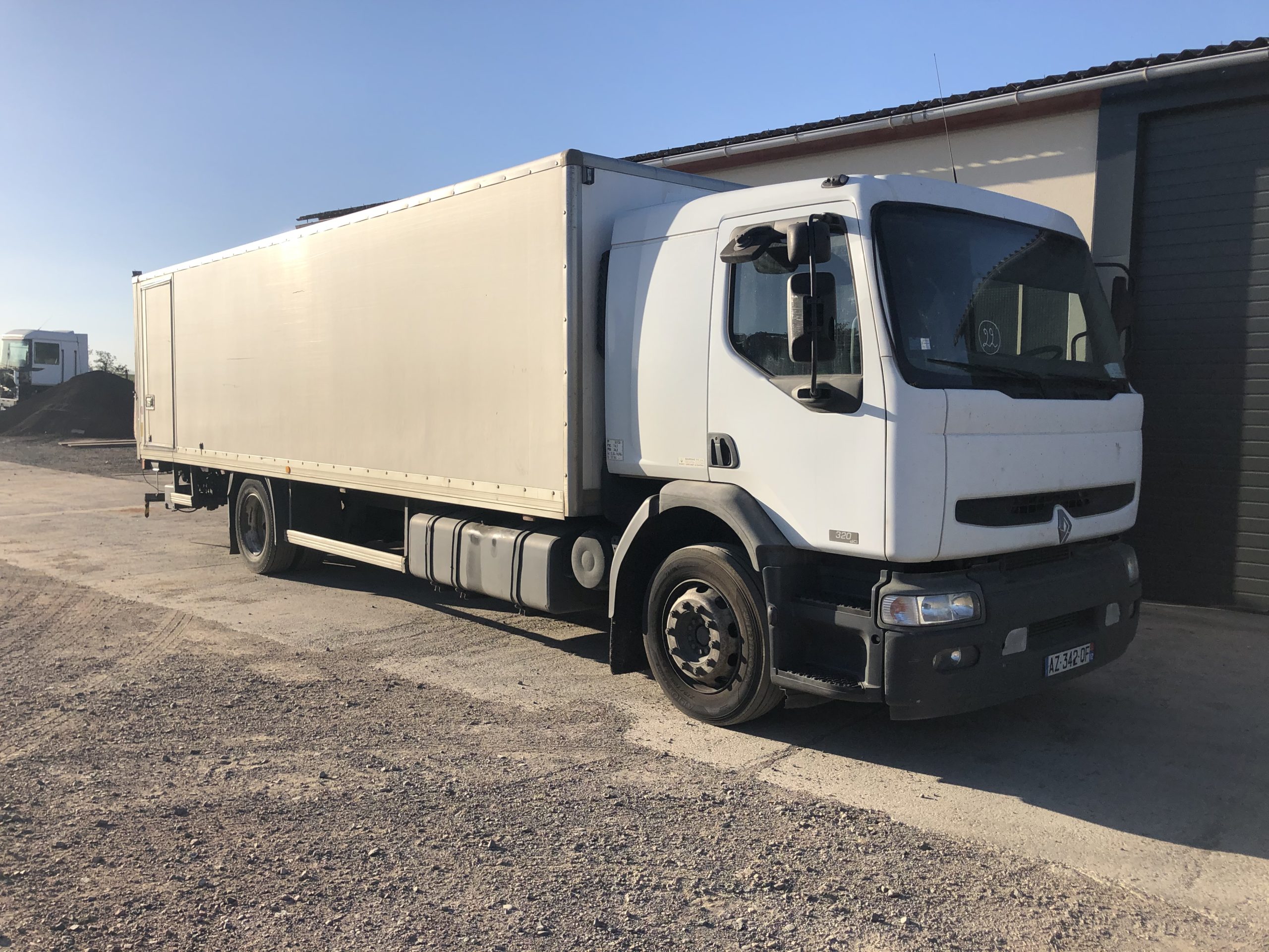 Renault Premium 320 Dci MP Négoce