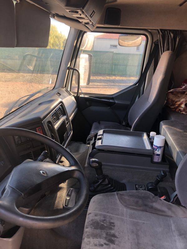 Renault Premium 320 Dci – Image 8