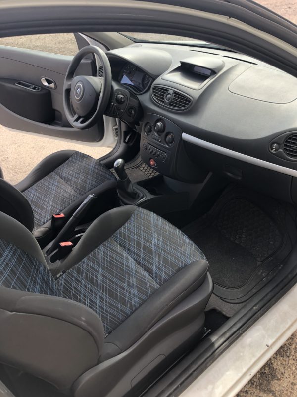 Renault Clio III 1.5 Dci – Image 11