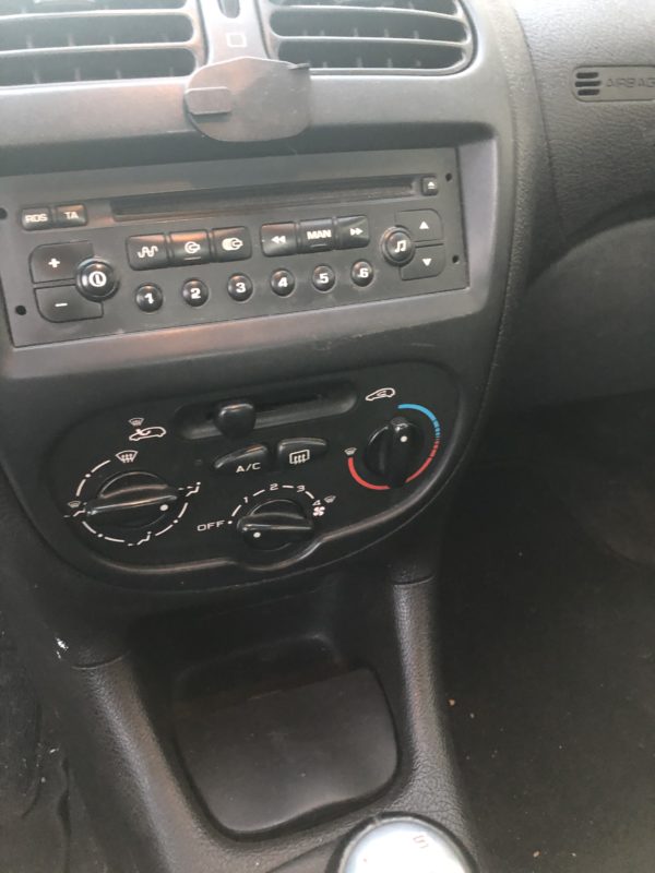 Peugeot 206 1.4 HDI Affaire pack Clim CD – Image 9