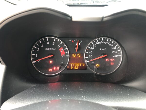 Nissan Note 1.4i – Image 10