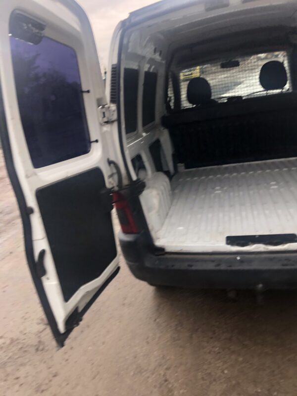 Peugeot Partner 1.9D – Image 8