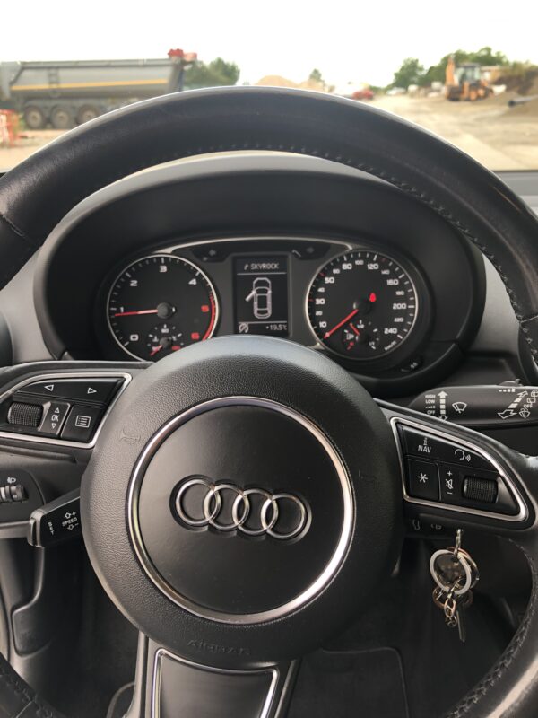 Audi A1 1.4 TDI Boite auto S-tronic – Image 8