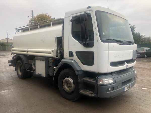 Renault Premium 250 4x2 citerne – Image 3