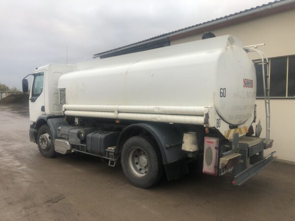 Renault Premium 250 4x2 citerne – Image 5