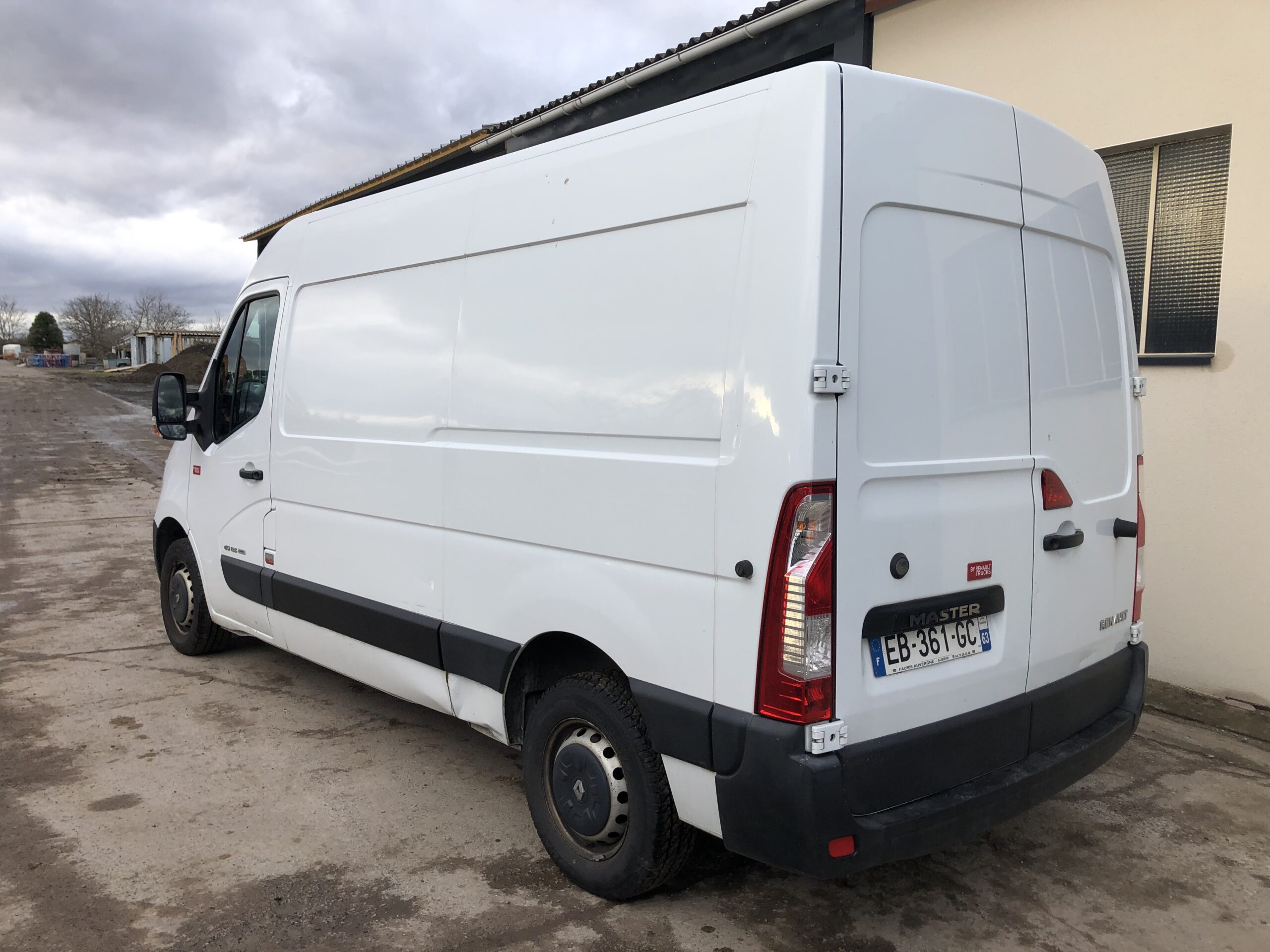 Renault master габариты