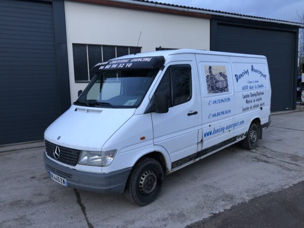 Mercedes Sprinter 212 – Image 2