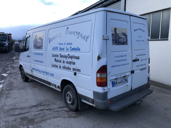 Mercedes Sprinter 212 – Image 7