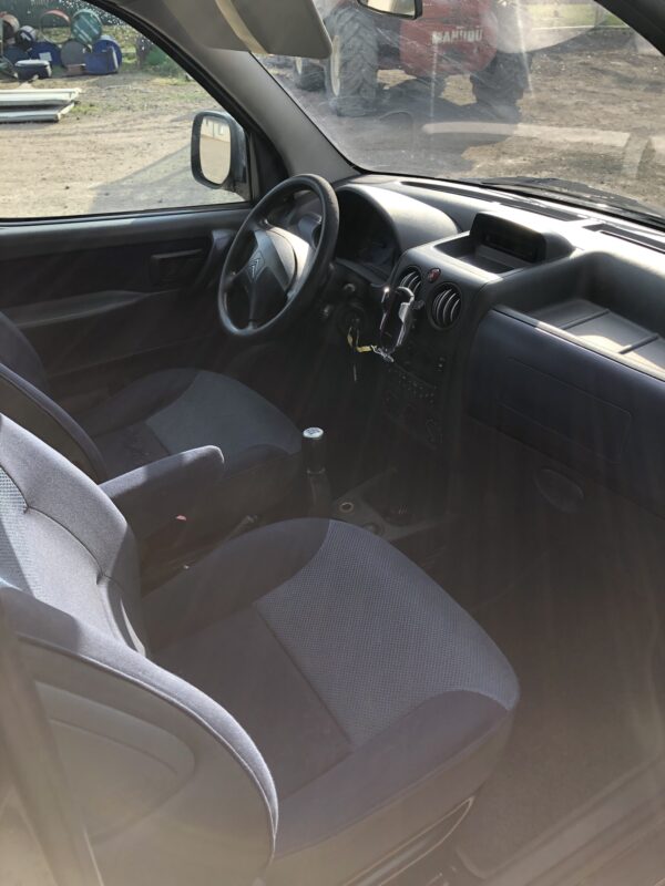 Citroen Berlingo 2.0 HDI 90cv – Image 10