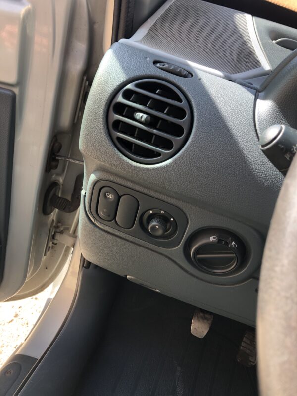 Renault Kangoo 1.9 Dti – Image 10