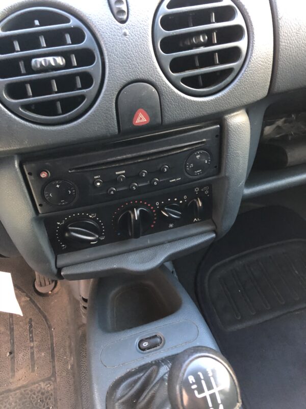 RENAULT KANGOO 1.9 DTI – Image 8