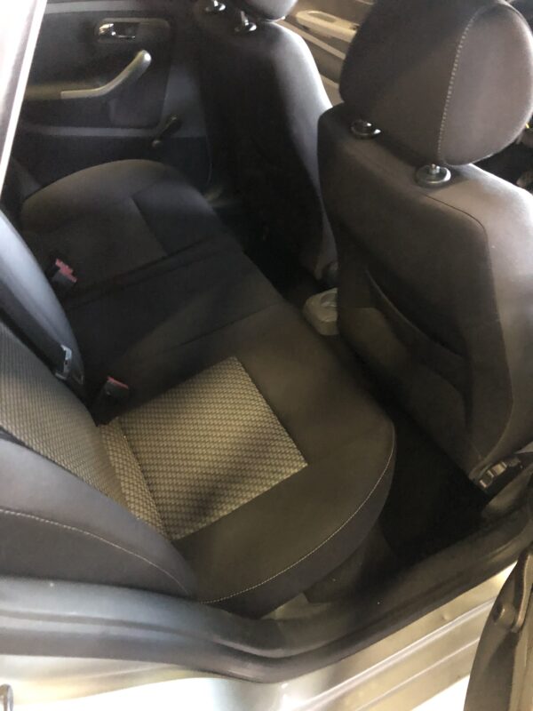 Seat Ibiza 1.4 TDI – Image 13