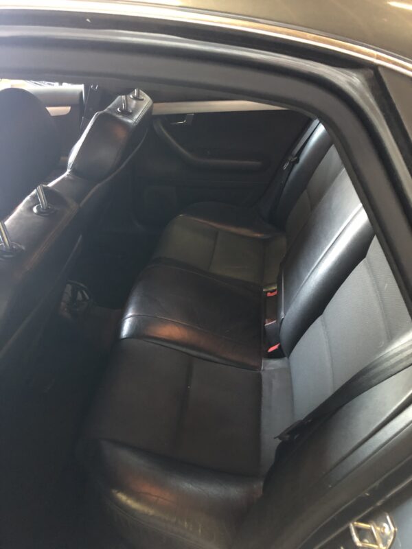 Audi A4 2.0 Tdi 140cv – Image 10