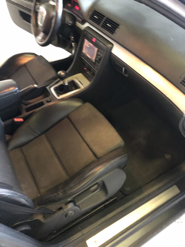 Audi A4 2.0 Tdi 140cv – Image 11