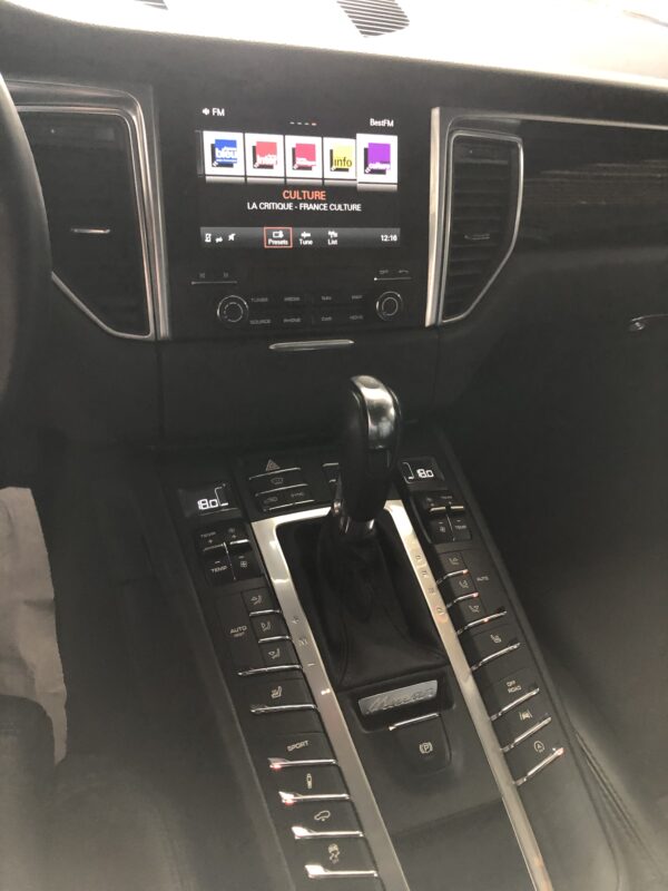 Porsche Macan 3.0 V6 S 340cv – Image 11