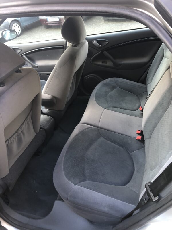 Citroen C5 2.2 Hdi Exclusive 170cv – Image 12
