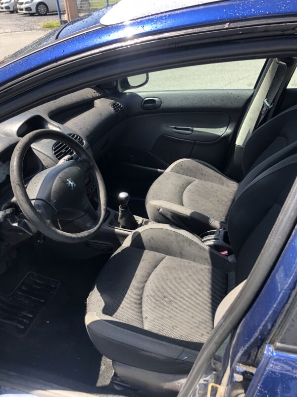 Peugeot 206 SW 1.4 Trendy – Image 8