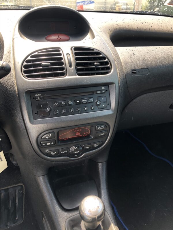 Peugeot 206 SW 1.4 Trendy – Image 9
