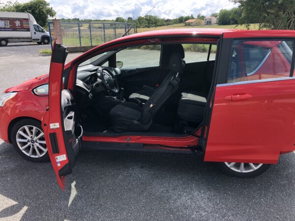 Ford B-max 1.4 Tdci 95cv – Image 10