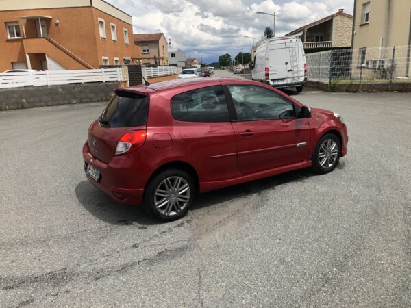 Renault Clio III 2.0 16v GT – Image 5