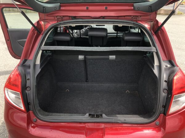 Renault Clio III 2.0 16v GT – Image 12