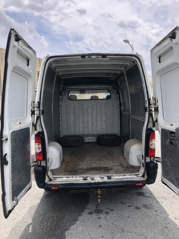 Renault Master L1H2 2.5Dci 120cv – Image 11
