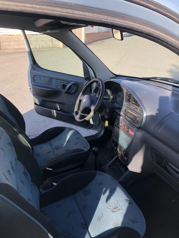 Citroen Berlingo 2.0 hdi Ushuaia – Image 10