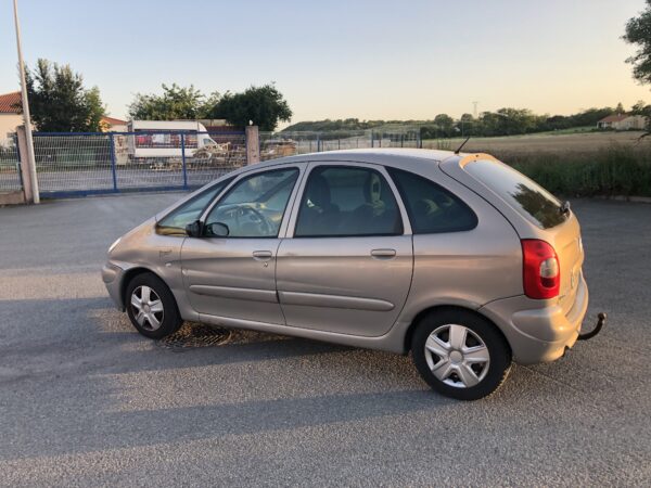 Citroen Xsara Picasso 1.8 Exclusive – Image 3