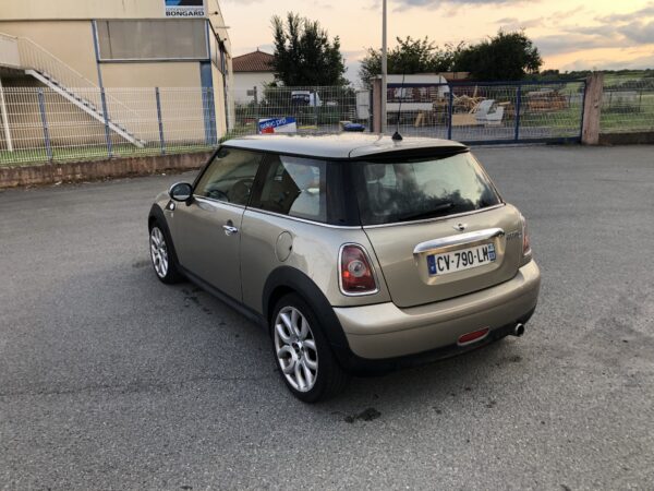 Mini Cooper 1.6D – Image 6