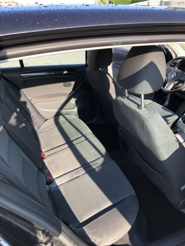 Volkswagen Golf VI 1.6 TDI 105 – Image 12